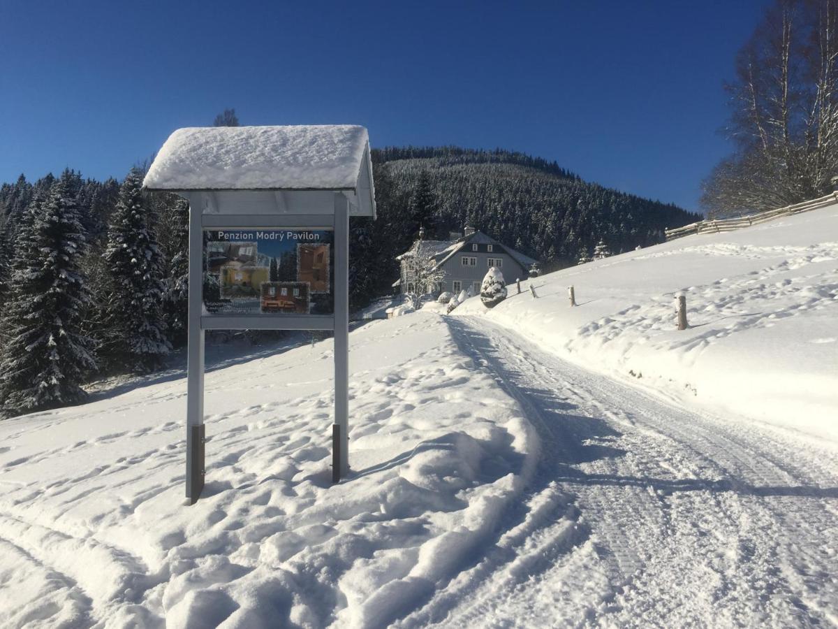 Penzion Modry Pavilon Dolní Malá Úpa Buitenkant foto